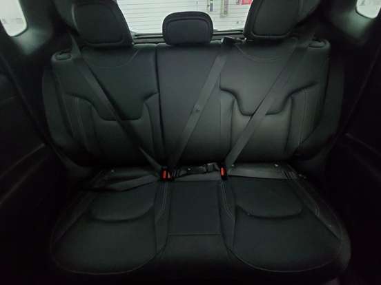 JEEP-RENEGADE-2024