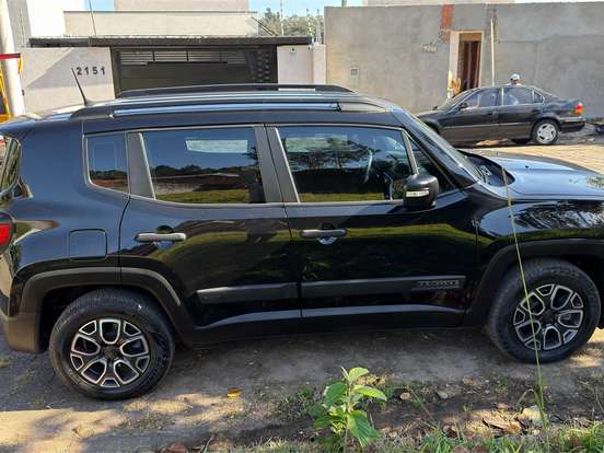 JEEP-RENEGADE-1.8 16V FLEX 4P AUTOMÁTICO JEEP-RENEGADE-2017