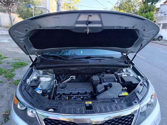 KIA-SORENTO-2.4 16V GASOLINA EX 7L AUTOMÁTICO KIA-SORENTO-2010