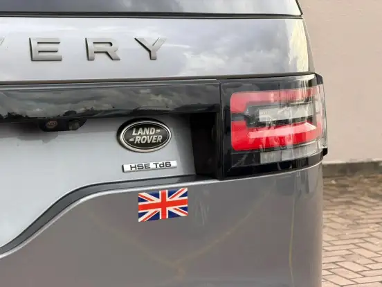 LAND ROVER-DISCOVERY-3.0 V6 TD6 DIESEL HSE 4WD AUTOMÁTICO LAND ROVER-DISCOVERY-2019