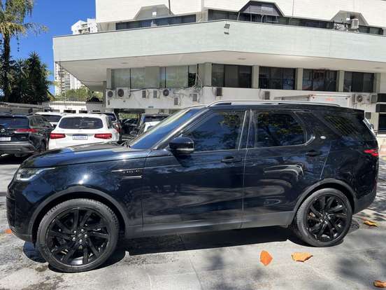 LAND ROVER-DISCOVERY-3.0 V6 TD6 DIESEL FIRST EDITION 4WD AUTOMÁTICO LAND ROVER-DISCOVERY-2017