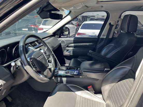 LAND ROVER-DISCOVERY-3.0 V6 TD6 DIESEL FIRST EDITION 4WD AUTOMÁTICO LAND ROVER-DISCOVERY-2017