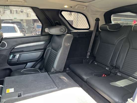LAND ROVER-DISCOVERY-3.0 V6 TD6 DIESEL FIRST EDITION 4WD AUTOMÁTICO LAND ROVER-DISCOVERY-2017