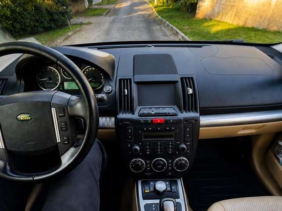LAND ROVER-FREELANDER-3.2 SE 6 CILINDROS 24V GASOLINA 4P AUTOMÁTICO LAND ROVER-FREELANDER-2009