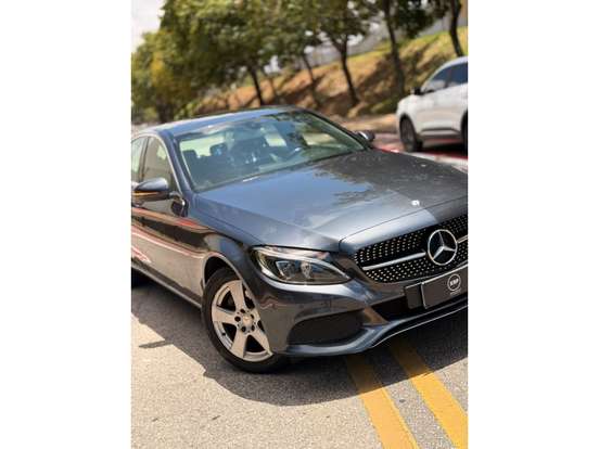 MERCEDES-BENZ-C 200-2.0 CGI AVANTGARDE 16V GASOLINA 4P AUTOMÁTICO MERCEDES-BENZ-C 200-2015