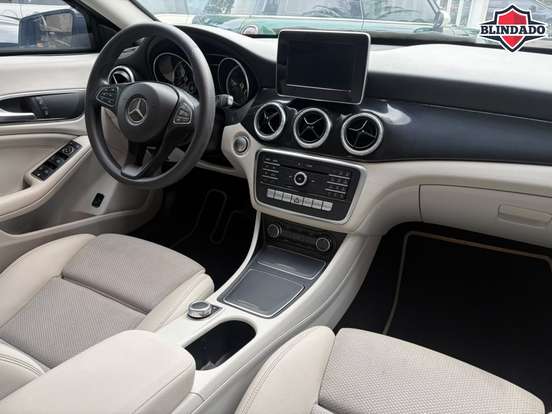 MERCEDES-BENZ-CLA 180-1.6 CGI GASOLINA 7G-DCT MERCEDES-BENZ-CLA 180-2018