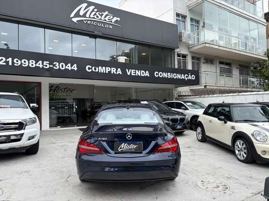 MERCEDES-BENZ-CLA 180-2018