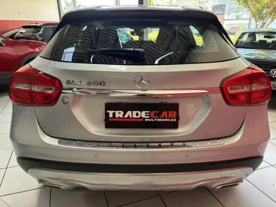 MERCEDES-BENZ-GLA 200-1.6 CGI STYLE 16V TURBO FLEX 4P AUTOMÁTICO MERCEDES-BENZ-GLA 200-2016