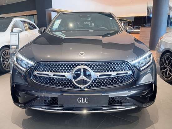 MERCEDES-BENZ-GLC 300-2026