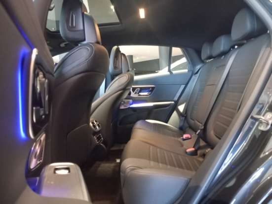 MERCEDES-BENZ-GLC 300-2026