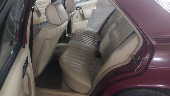 MERCEDES-BENZ-190 E-2.3 SEDAN 16V GASOLINA 4P AUTOMÁTICO MERCEDES-BENZ-190 E-1988