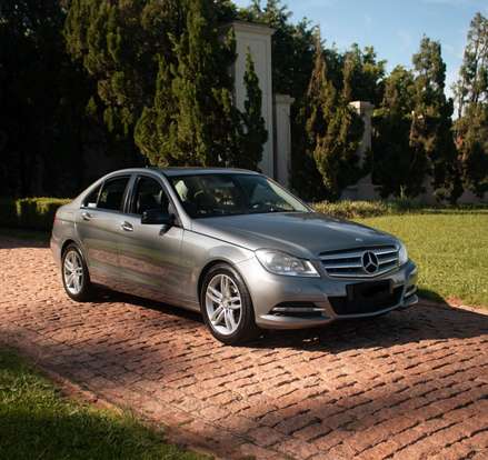 MERCEDES-BENZ-C 180-1.8 CGI CLASSIC 16V TURBO GASOLINA 4P AUTOMÁTICO MERCEDES-BENZ-C 180-2011