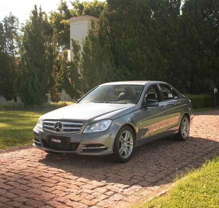 MERCEDES-BENZ-C 180-1.8 CGI CLASSIC 16V TURBO GASOLINA 4P AUTOMÁTICO MERCEDES-BENZ-C 180-2011