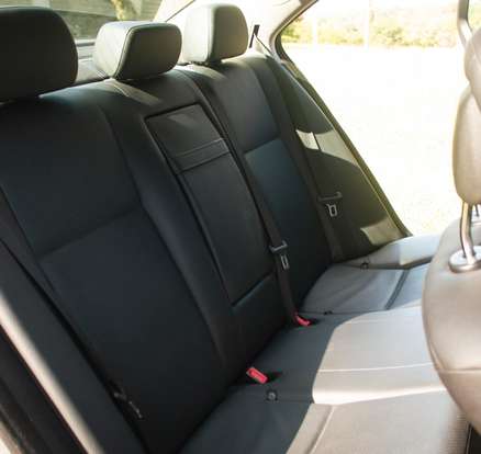 MERCEDES-BENZ-C 180-2011