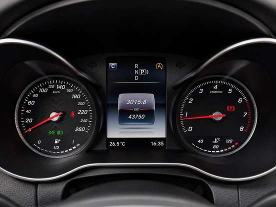 MERCEDES-BENZ-C 250-2015