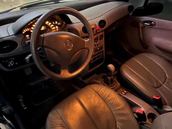 MERCEDES-BENZ-CLASSE A-1.6 160 CLASSIC GASOLINA 4P MANUAL MERCEDES-BENZ-CLASSE A-2005