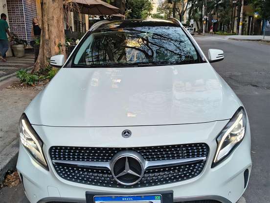 MERCEDES-BENZ-GLA 200-1.6 CGI FLEX ADVANCE 7G-DCT MERCEDES-BENZ-GLA 200-2018
