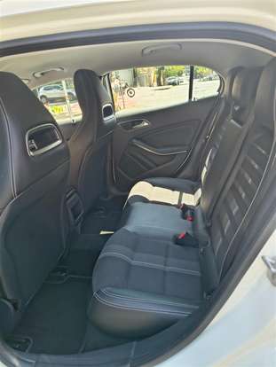 MERCEDES-BENZ-GLA 200-2018