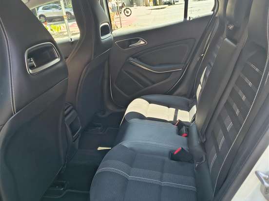 MERCEDES-BENZ-GLA 200-1.6 CGI FLEX ADVANCE 7G-DCT MERCEDES-BENZ-GLA 200-2018