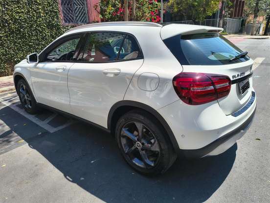 MERCEDES-BENZ-GLA 200-1.6 CGI FLEX ADVANCE 7G-DCT MERCEDES-BENZ-GLA 200-2018