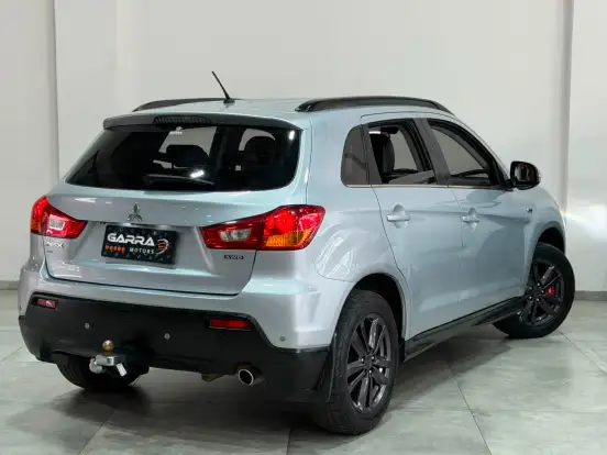 MITSUBISHI-ASX-2011