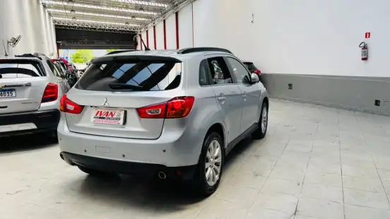 MITSUBISHI-ASX-2014
