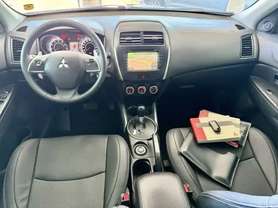 MITSUBISHI-ASX-2014