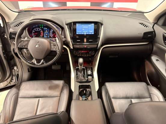 MITSUBISHI-ECLIPSE CROSS-2024