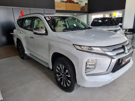 MITSUBISHI PAJERO SPORT 2.4 16V MIVEC TURBO DIESEL HPE AWD AUTOMÁTICO
