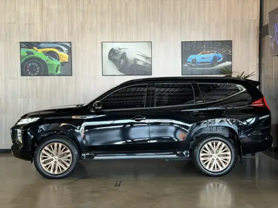 MITSUBISHI-PAJERO SPORT-2023