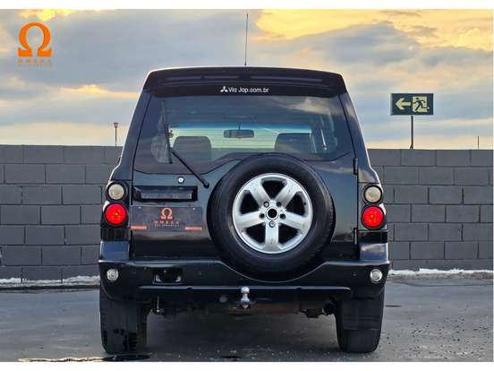 MITSUBISHI-PAJERO TR4-2007