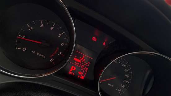 MITSUBISHI-ASX-2014