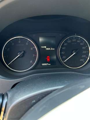 MITSUBISHI-OUTLANDER-2015