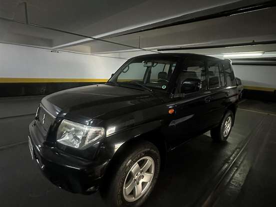 MITSUBISHI-PAJERO-3.0 GLS-B 4X4 V6 24V GASOLINA 4P MANUAL MITSUBISHI-PAJERO-2004