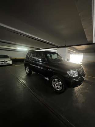 MITSUBISHI-PAJERO-2004