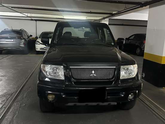 MITSUBISHI-PAJERO-3.0 GLS-B 4X4 V6 24V GASOLINA 4P MANUAL MITSUBISHI-PAJERO-2004