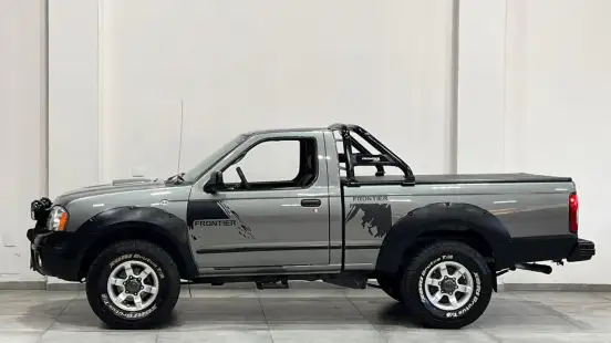 NISSAN-FRONTIER-2003