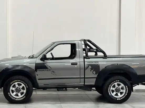NISSAN-FRONTIER-2.8 XE 4X2 CS TURBO ELETRONIC DIESEL 2P MANUAL NISSAN-FRONTIER-2003