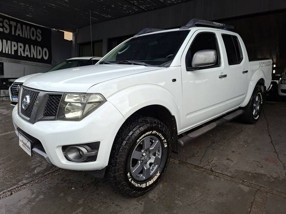 NISSAN FRONTIER 2.5 SE ATTACK 4X4 CD TURBO ELETRONIC DIESEL 4P MANUAL