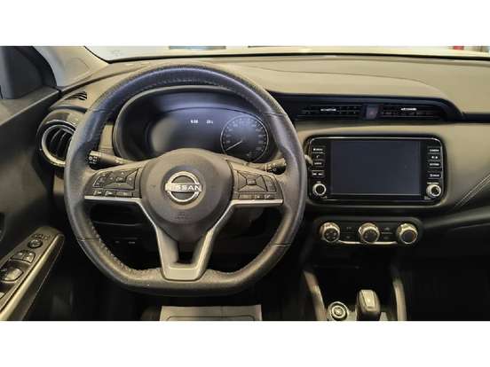 NISSAN-KICKS-2023