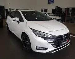 NISSAN VERSA 1.6 16V FLEX EXCLUSIVE XTRONIC NISSAN VERSA 1.6 16V FLEX EXCLUSIVE XTRONIC