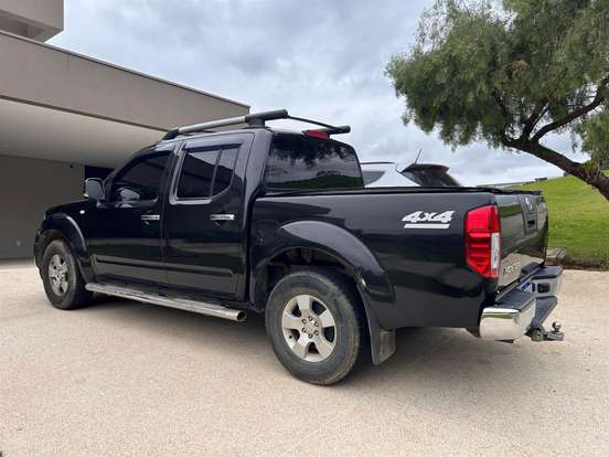 NISSAN-FRONTIER-2.5 LE 4X4 CD TURBO ELETRONIC DIESEL 4P MANUAL NISSAN-FRONTIER-2009