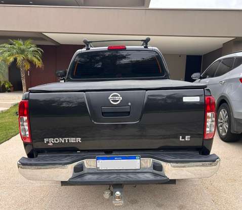 NISSAN-FRONTIER-2009