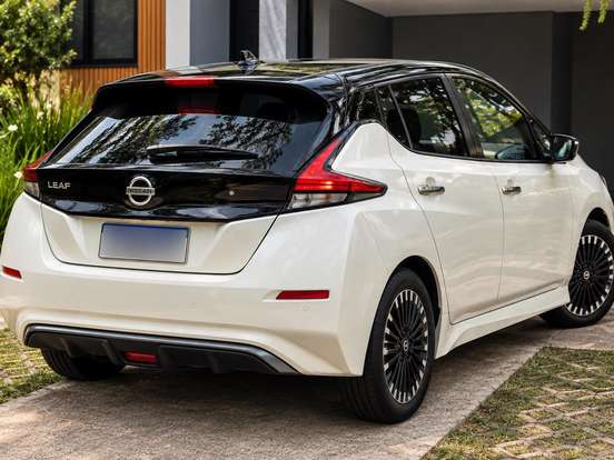 NISSAN-LEAF-B12P 40 ELÉTRICO NISSAN-LEAF-2022