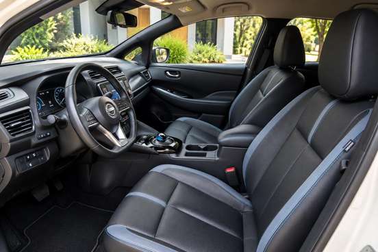 NISSAN-LEAF-2022