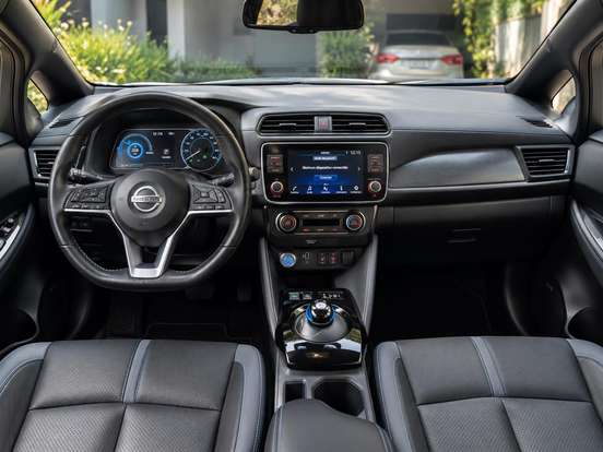 NISSAN-LEAF-B12P 40 ELÉTRICO NISSAN-LEAF-2022