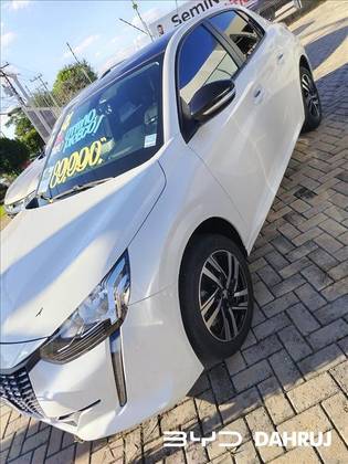 PEUGEOT 208 1.0 TURBO 200 FLEX ALLURE CVT