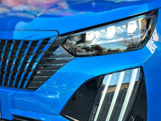 PEUGEOT-2008-54 KW ELÉTRICO E-GT PEUGEOT-2008-2024