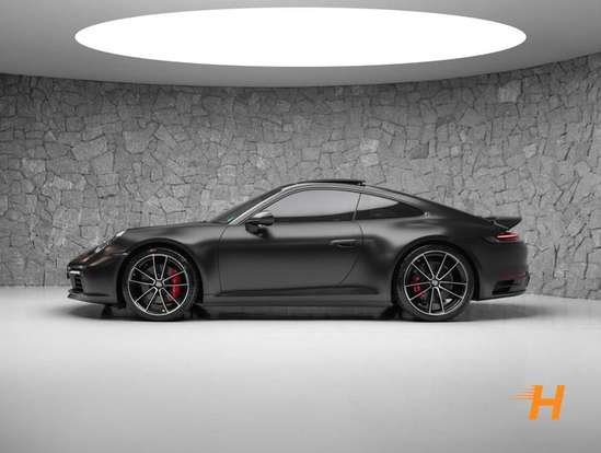 PORSCHE-911-2023
