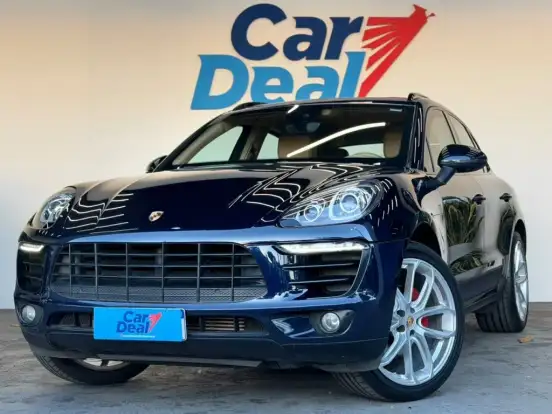 PORSCHE-MACAN-2016